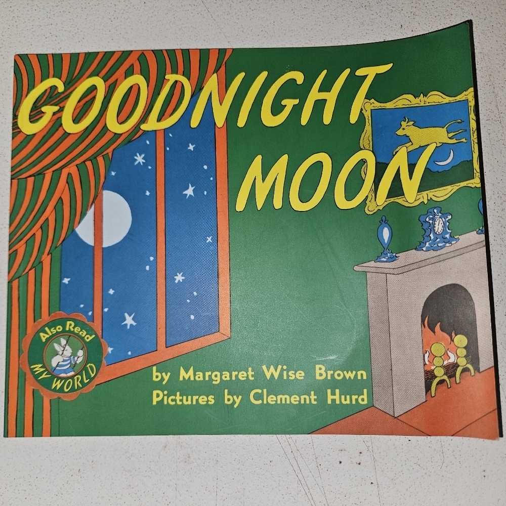 Goodnight Moon by Margaret Wise Brown Paperback Kids Book! - Picture 1 of 3